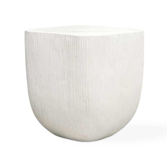 Alma - Concrete Outdoor Table