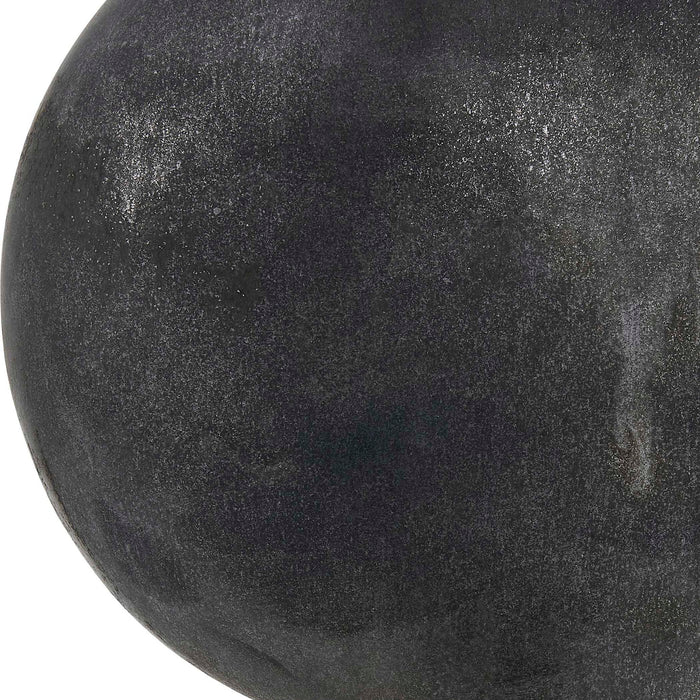 Charcoal Bloom - Indoor-Outdoor Vases (Set of 3) - Black / Gray