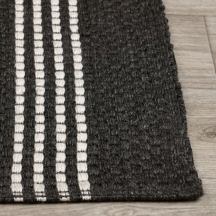 Performance Sorrento Stripe - Rug 2.6' x 8'