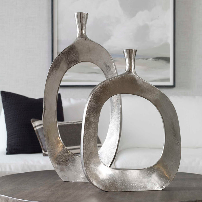 Cierra - Aluminum Vases (Set of 2) - Pearl Silver