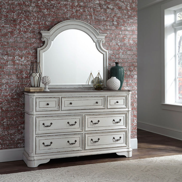 Magnolia Manor - King Uph Bed, Dresser & Mirror