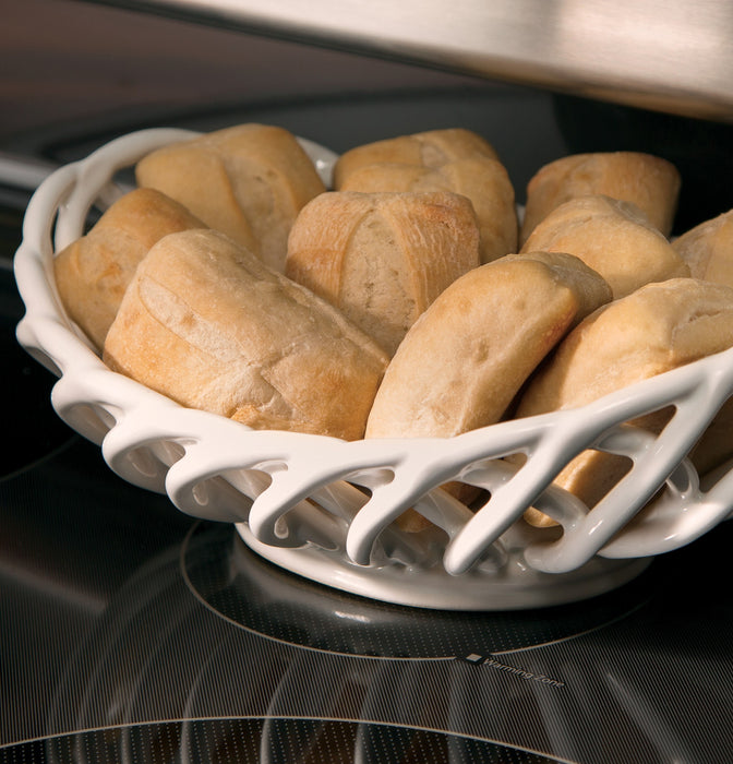 GE® 30" Free-Standing Electric Convection Range