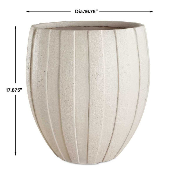 Ridgehaven Outdoor Planter