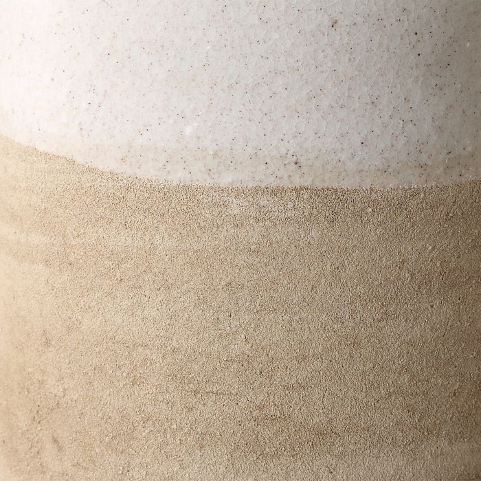 Ivory Sands, Vases, S/2