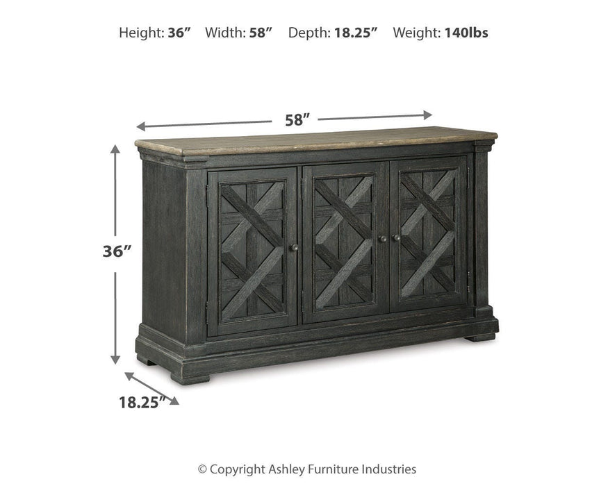 Tyler Creek Dining Room Server