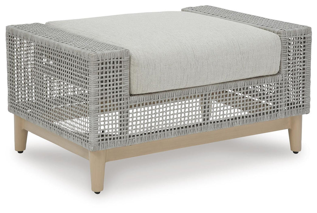 Seton Creek Ottoman with Cushion