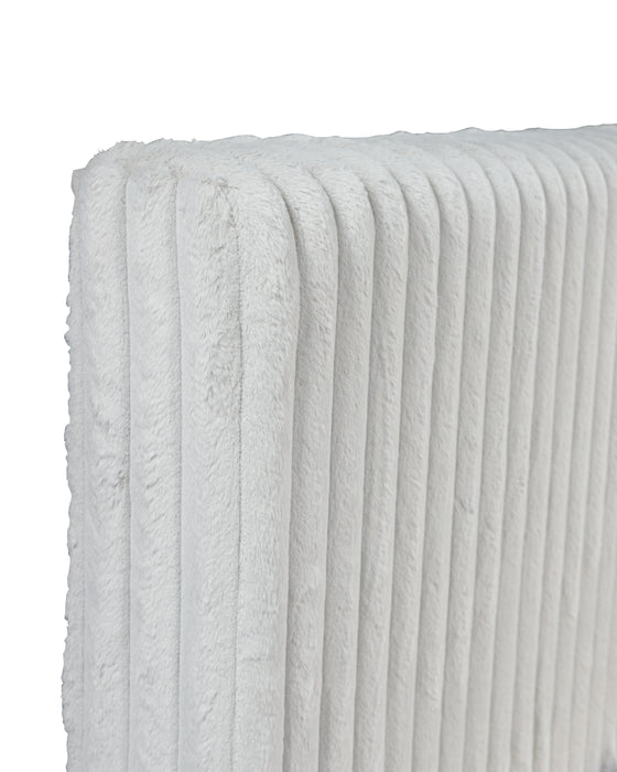 Zuraleus King Upholstered Bed