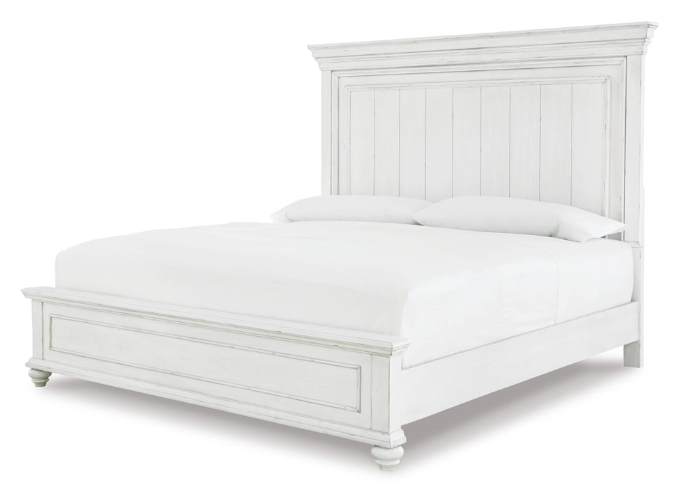 Kanwyn King Panel Bed with Mirrored Dresser