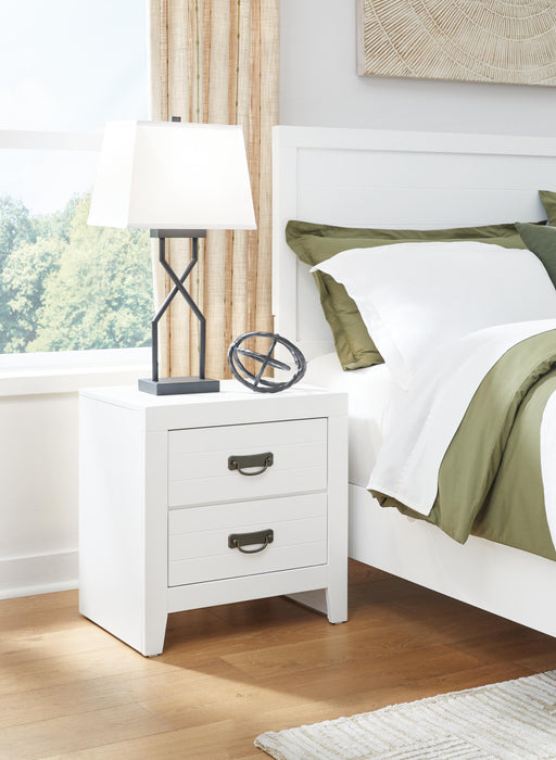 Binterglen Queen Panel Bed with Mirrored Dresser and Nightstand