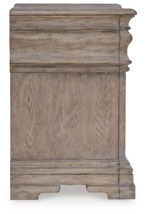 Blairhurst Queen Panel Bed, Dresser, Mirror, Chest and Nightstand