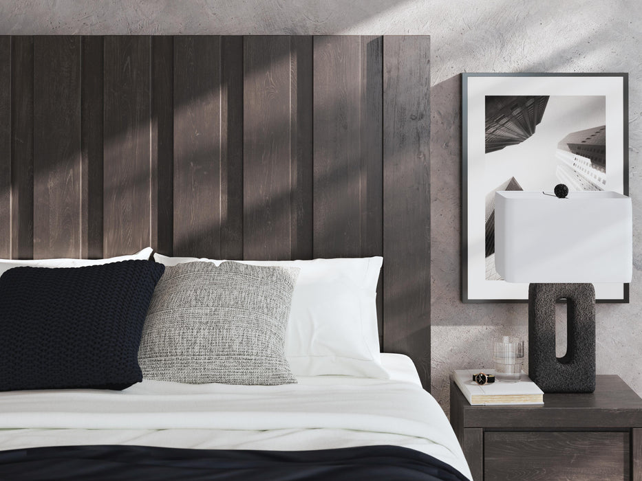 Fraluna King Panel Bed, Dresser and Mirror
