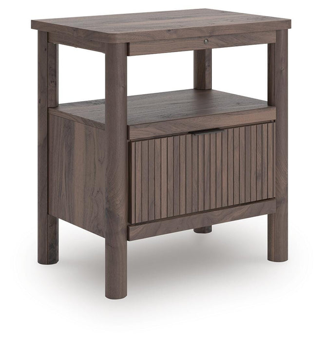 Pamytta Twin Panel Platform Bed, Dresser, Mirror and Nightstand