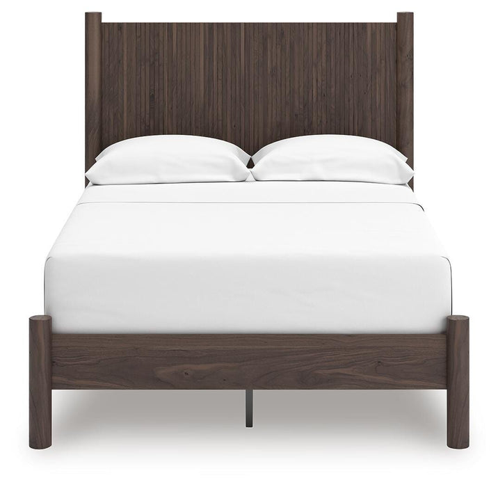 Pamytta Full Panel Platform Bed, Dresser, Mirror and Nightstand