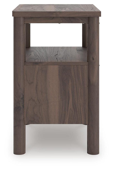 Pamytta Full Panel Bed, Dresser, Mirror and Nightstand