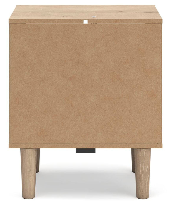 Cielden Queen Upholstered Bed with Roll Slats, Dresser, Mirror, Chest and Nightstand