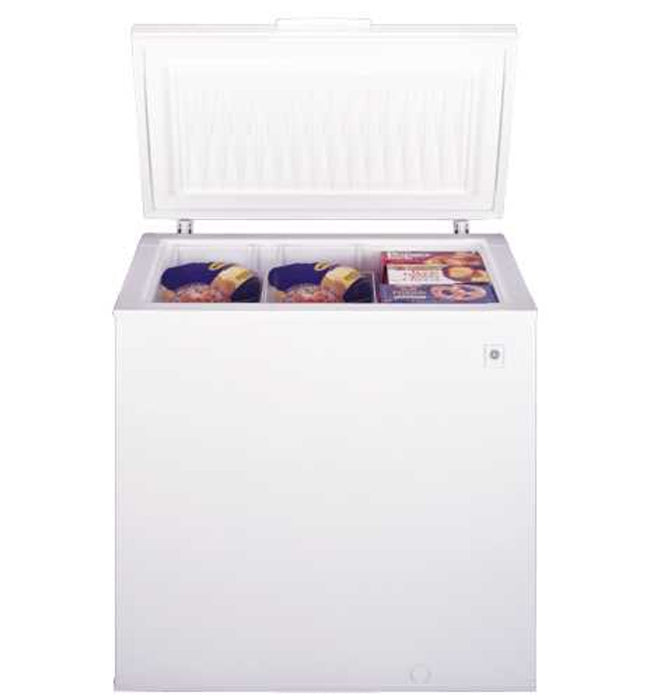 GE® 7.2 Cu. Ft. Manual Defrost Chest Freezer