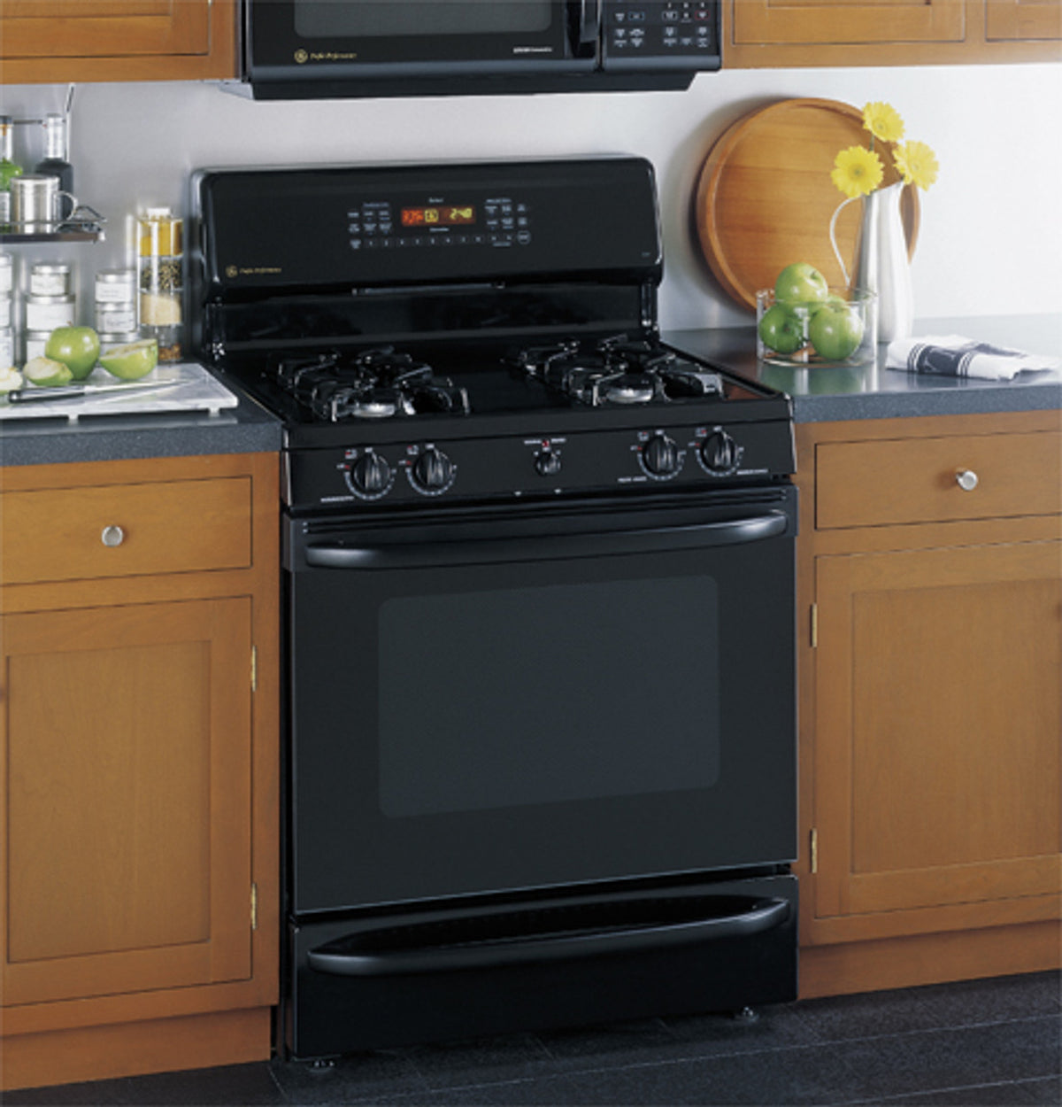 GE Profile Spectra™ 30" FreeStanding Self Clean Convection Gas Range