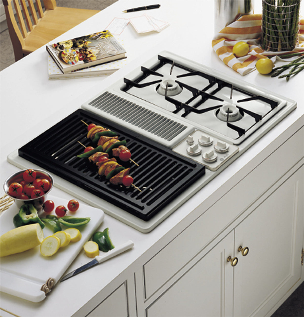 GE Profile™ 30" BuiltIn Downdraft Modular Gas Cooktop — Abe Krasne