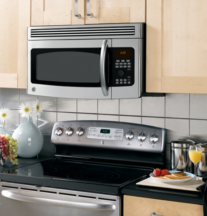 GE Spacemaker® Grilling Over-the-Range Microwave Oven